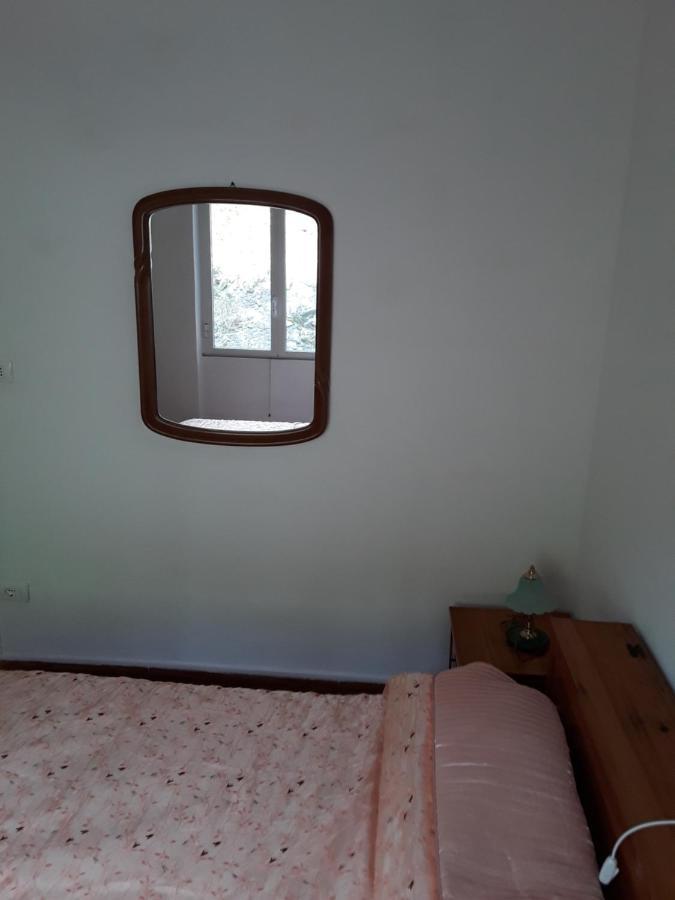 Ferienwohnung Olgatan Deiva Marina Exterior foto