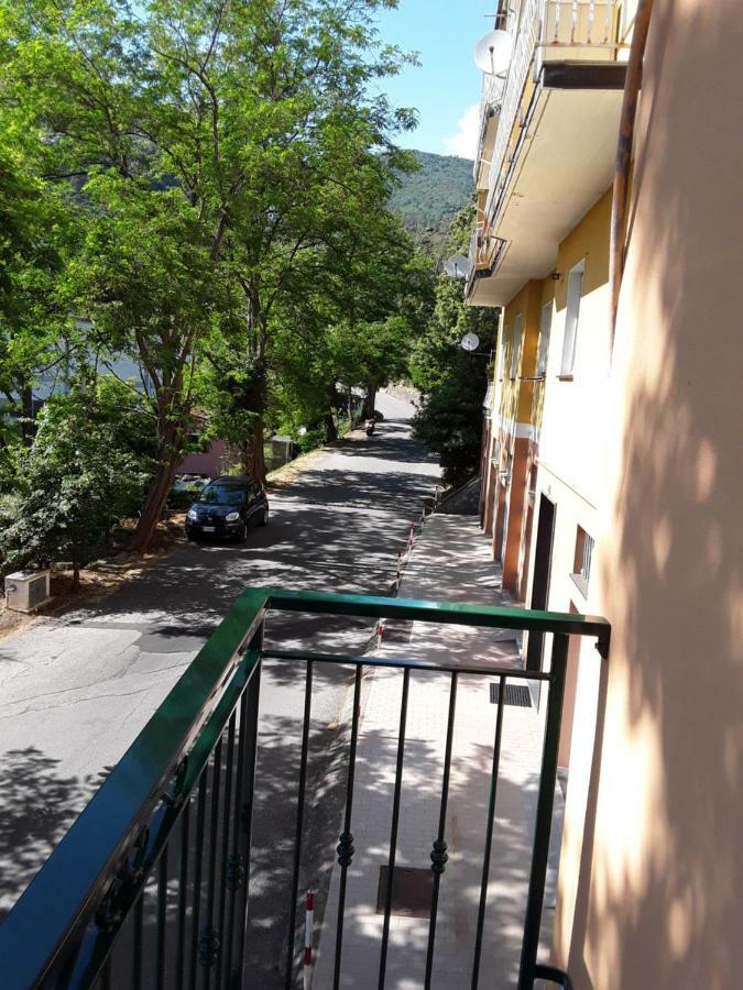 Ferienwohnung Olgatan Deiva Marina Exterior foto